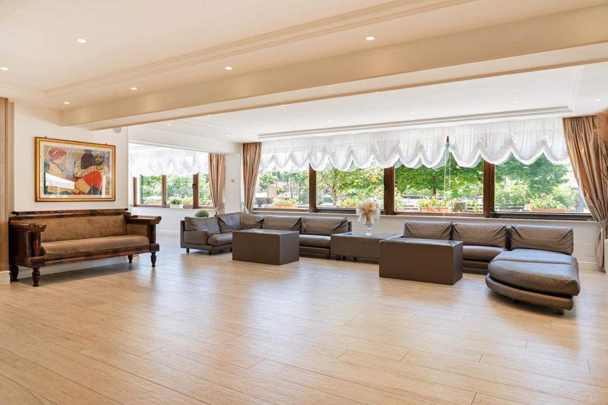 Hotel Edelweiss Pescasseroli Ngoại thất bức ảnh